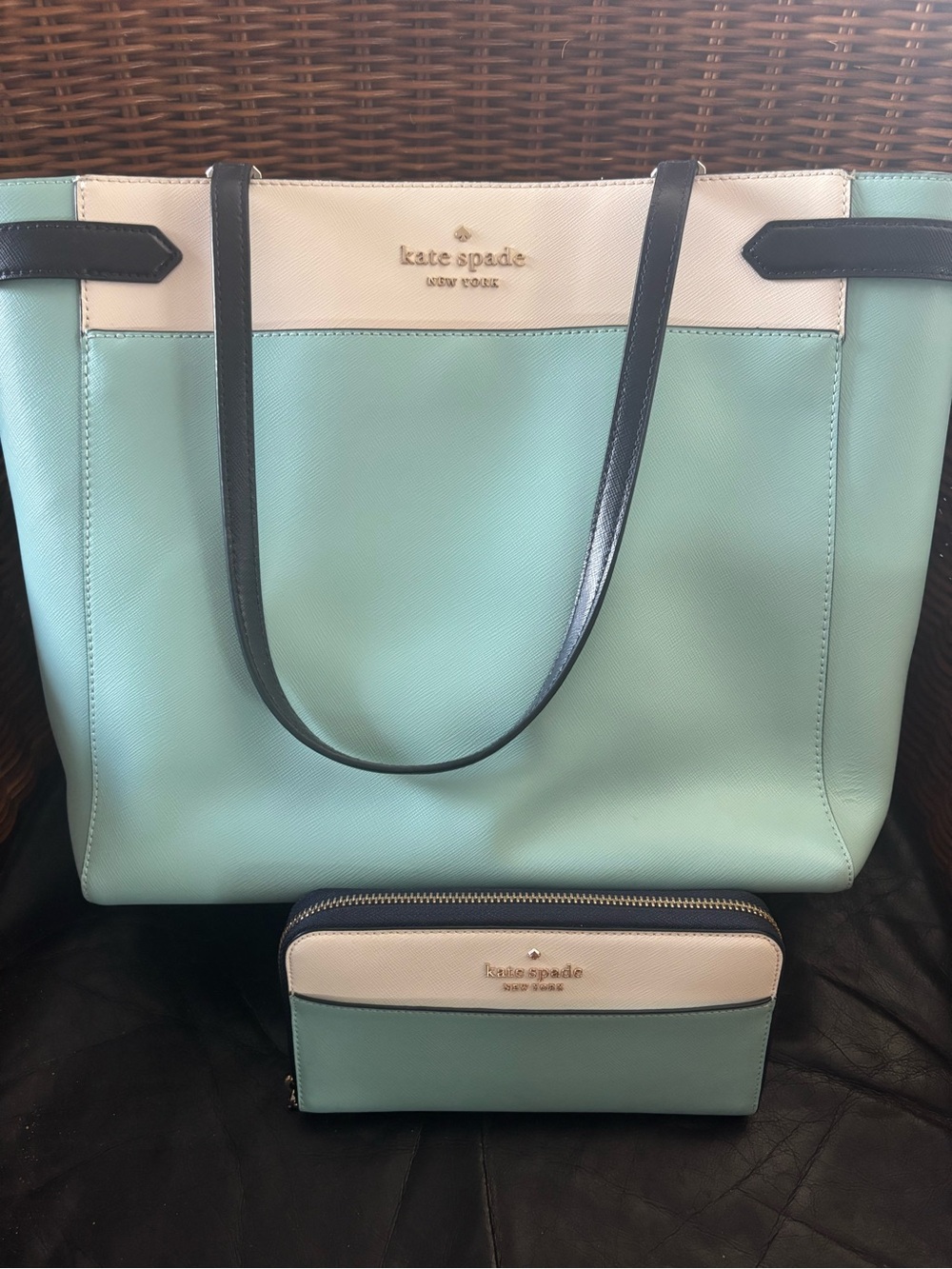 kate spade mint, white & black tote with matching wallet